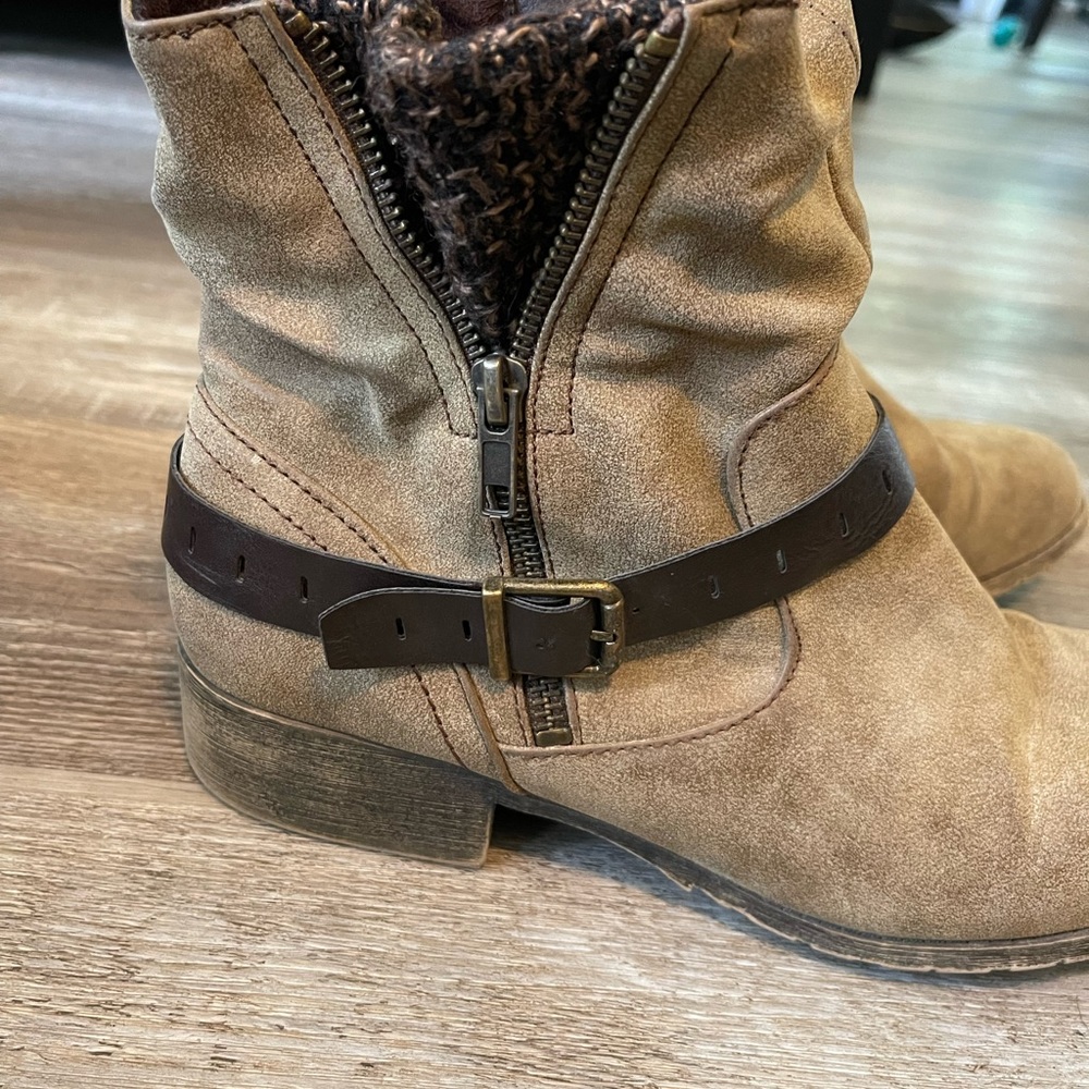 Womens boots